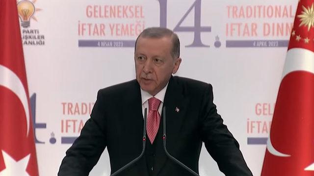 Son dakika: Cumhurbaşkanı Erdoğan: Kur'an yakma eylemlerine ifade özgürlüğü adı altında izin verilmesi kabul edilemez