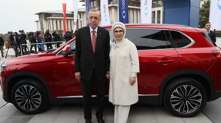 Bakan Varank "Türkiye'de ilk" diyerek açıkladı! Dikkat çeken Togg mesajı: "Cumhurbaşkanımız eliyle teslim etti"