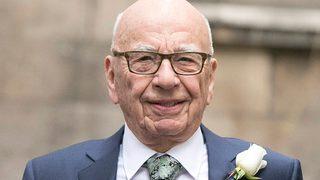 2,5 milyon dolarlık yüzük hediye etmişti! 92 yaşındaki medya patronu nişanlısından ayrıldı