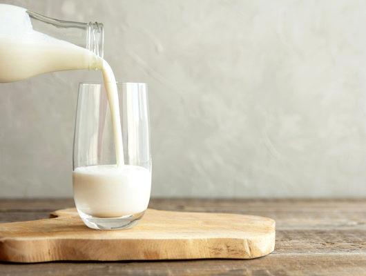 Gece süt içmek kilo aldırır mı?