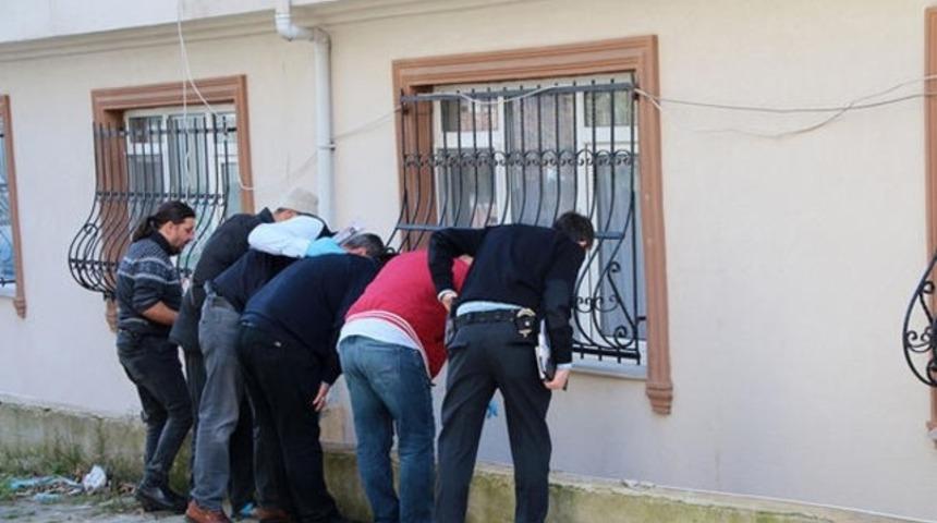 İstanbul'un orta yerinde akıl almaz olay! &Ccedil;ığlık sesine koştular