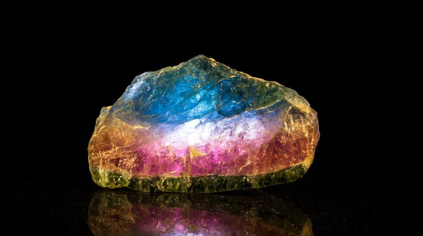 Turmalin taşı faydaları nelerdir, ne anlama gelir? Turmalin taşı özellikleri nelerdir, ne işe yarar?