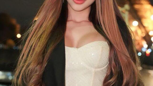 Sosyal medya fenomeni kendisini övmeye doyamadı! “O kadar mükemmelim ki... İnsanlar plastik bir seks bebeği olduğumu düşünüyor”