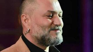 Hüsnü Şenlendirici'den üzen haber! Hüsnü Şenlendirici bağırsak kanserine yakalandı