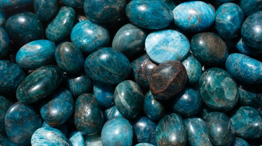 Apatit taşı faydaları nelerdir, ne anlama gelir? Apatit taşı özellikleri nelerdir, ne işe yarar?