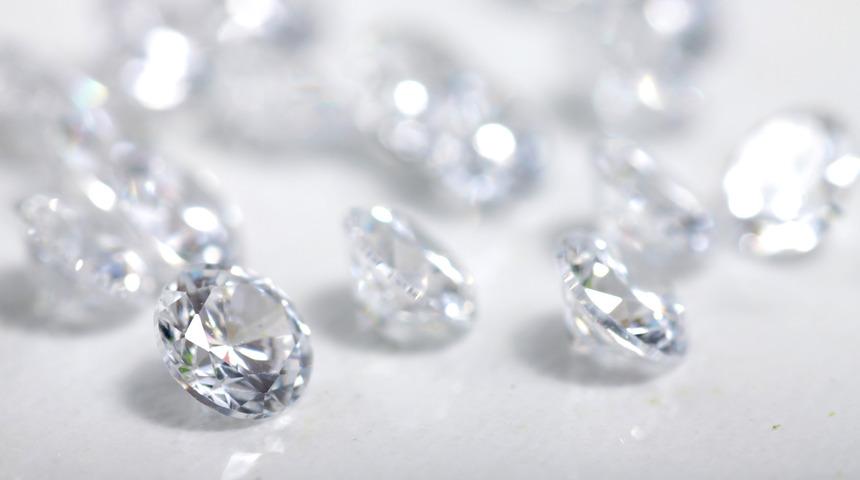 Zirkon taşı faydaları nelerdir, gerçek zirkon taşı nasıl anlaşılır? Zirkon taşı özellikleri nelerdir, ne işe yarar?