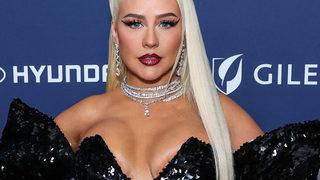 Şarkıcı Christina Aguilera cinsel ilişkiye girdiği en ilginç yerleri açık açık anlattı! Uçakta...