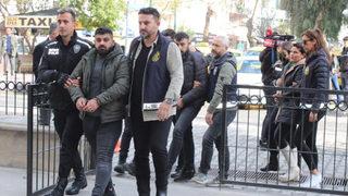 Önce dövdüler sonra da evi üzerlerine geçirtip zorla senet imzalattılar! Şehir eşkıyaları yakayı ele verdi