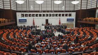 Son dakika: TBMM Genel Kurulu o tarihe kadar tatile girdi