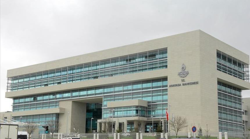 Anayasa Mahkemesi Başkanvekilliği görevine Gökcan yeniden seçildi