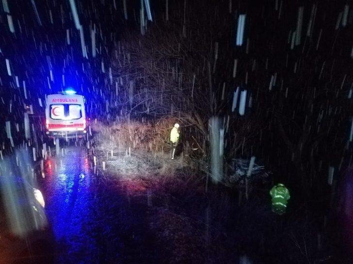 Bayburt-Gümüşhane kara yolunda feci kaza: Uzman çavuş, eşi ve kızı hayatını kaybetti