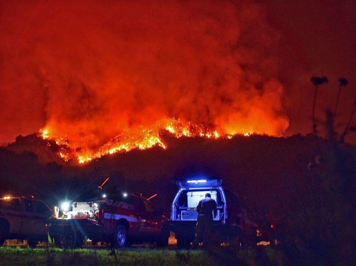 4 Aralık'tan beri yanıyor... 8 binden fazla itfaiyeci söndürmeye çalışıyor G4