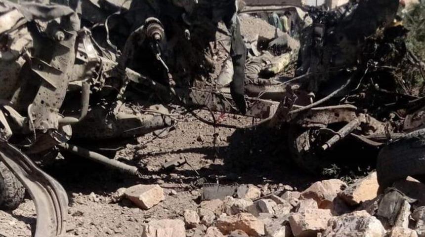 Pakistan'da bombalı saldırı! Ölü ve yaralılar var