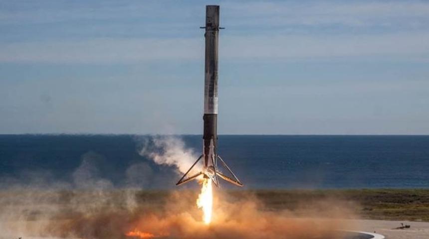 SpaceX bir ilke imza attı