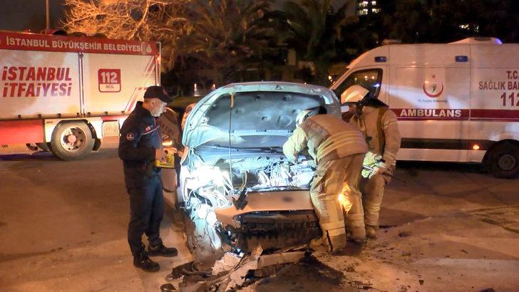 Kadıköy'de korkutan kaza! 5 kişi yaralandı