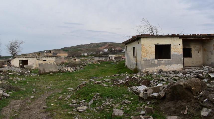 Gün yüzüne çıktığını duyanlar görmek için oraya koştu! 'Burası bir zamanlar çok güzeldi'