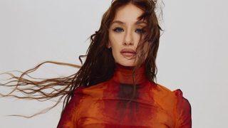 Fas'a giden Didem Soydan dekolteli pozuyla nefes kesti! Beğeni yağdı