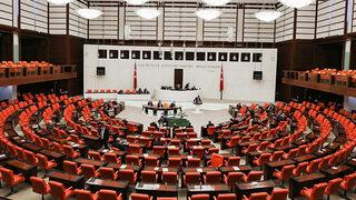 Meclis'teki dokunulmazlık dosyaları rekor sayıya ulaştı