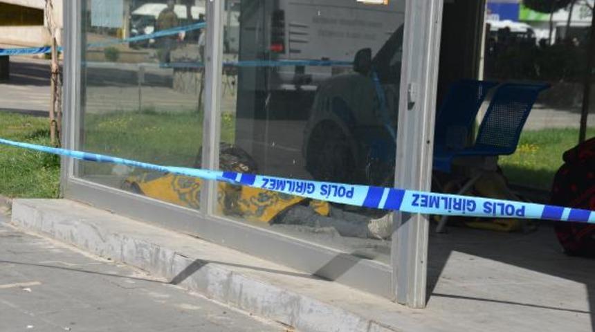 Durakta ölü bulunmuştu! Darp görüntüleri ortaya çıktı