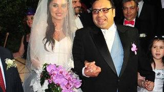 Eski karısının kapısının önünde olay çıkarmıştı! Zeynep Kadıoğlu, Okan Karacan hakkında suç duyurusunda bulundu