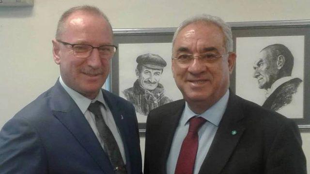 Ahmet Murat Özbilge neden öldü, hastalığı neydi? DSP Genel Başkan Yardımcısı Ahmet Murat Özbilge kimdir? Aracında ölü bulundu!