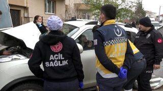 Şaşkına çeviren anlar! 2 araca çarpan kadın, kendini cipine kilitledi