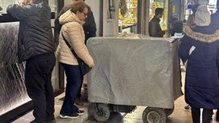 Merkez Bankası ile ilgili ‘Kapalıçarşı’dan dolar topluyor’ iddiası gündem olmuştu: Çok konuşulan o görüntüler için açıklama geldi: ‘Kasalarında tutmak istemedikleri…’