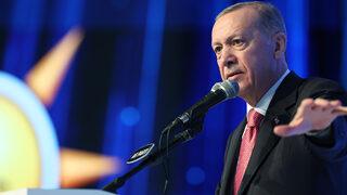 Son dakika | Cumhurbaşkanı Erdoğan seçim startını verdi! Vaatleri teker teker açıkladı: Mülakat, ücretsiz internet, Aile ve Gençlik Bankası...