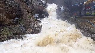 Vatandaşlara kritik uyarı! Çay taştı, tedbirli olun