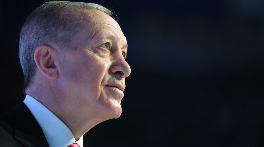 Erdoğan'ın vaatleri seçmeni nasıl etkiler? 'Çok tuhaf bir şey! Enteresan' diyerek AK Parti'nin son oy oranını açıkladı