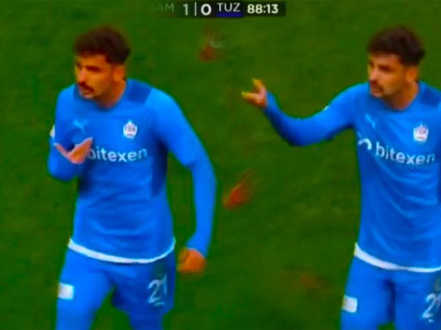 Samsunspor Tuzlaspor maçında görülmemiş olay! Hocası değiştirmek istedi, oyundan çıkmadı... 