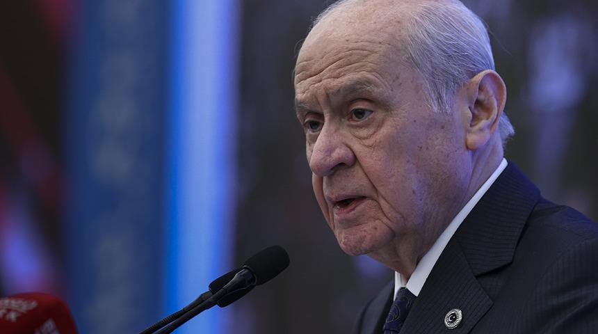Bahçeli'nin hedefinde 7 parti, 2 ittifak! 'Demokrasi ve özgürlük' olmasa deyip sert tepki gösterdi: Gayri meşru, hastalık ölçüsünde saflık, akıl dışı...