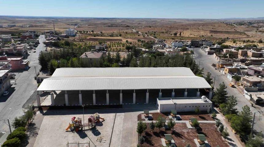 Mardin Büyükşehir Belediyesi 4 ilçede kapalı pazar alanı çalışmalarını tamamladı