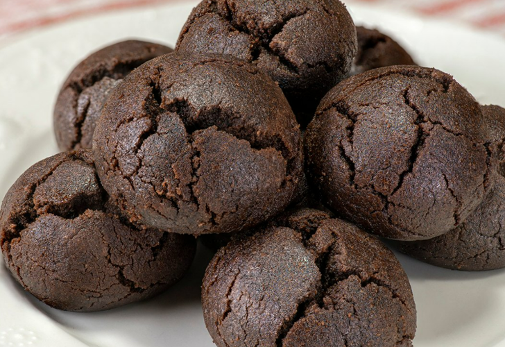 Islak browni kurabiye tarifi! Lezzet patlaması yaşatan ıslak kurabiye nasıl yapılır?