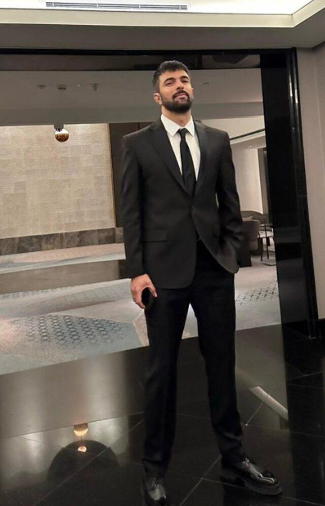 Engin Akyürek 4