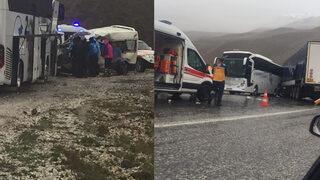 3 araç birbirine girdi! 3 kişi hayatını kaybetti