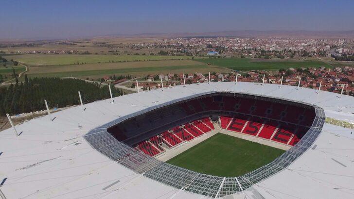 Son dakika: TFF, EURO 2028 ve 2032 için başvuruyu yaptı! Sunulan stadyumlar arasında dev kulübün mabedi yer almadı... G4