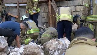 İstanbul Silivrikapı'da bulunan surlarda çökme meydana geldi! 1 kişi hayatını kaybetti