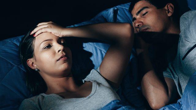 Bu şekilde uyuyorsanız dikkat! Felç riskiniz üç kat daha fazla