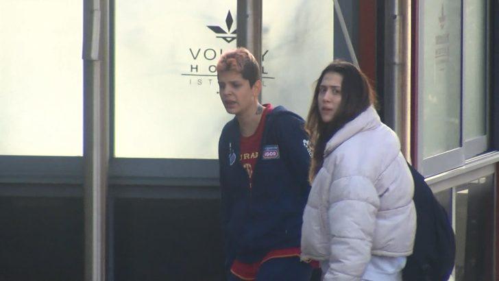 Ebrar Karakurt'un takım arkadaşı Julia Ituma'nın ölümünde sır perdesi aralanıyor! Takım: 'Bize mesaj yollamadı!', Anne: 'Telefonu boşaltılmış!' G1