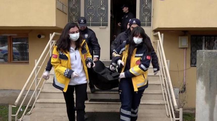 Evlat vahşeti! Annesini katletti, babasını ağır yaraladı