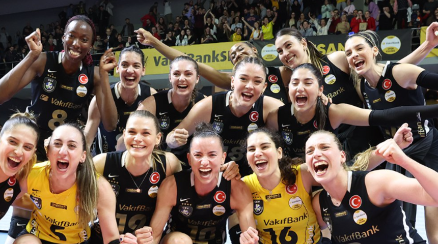 VakıfBank, rövanşta Fenerbahçe Opet'i devirdi! CEV Şampiyonlar Ligi'nde finalin adı belli oldu...