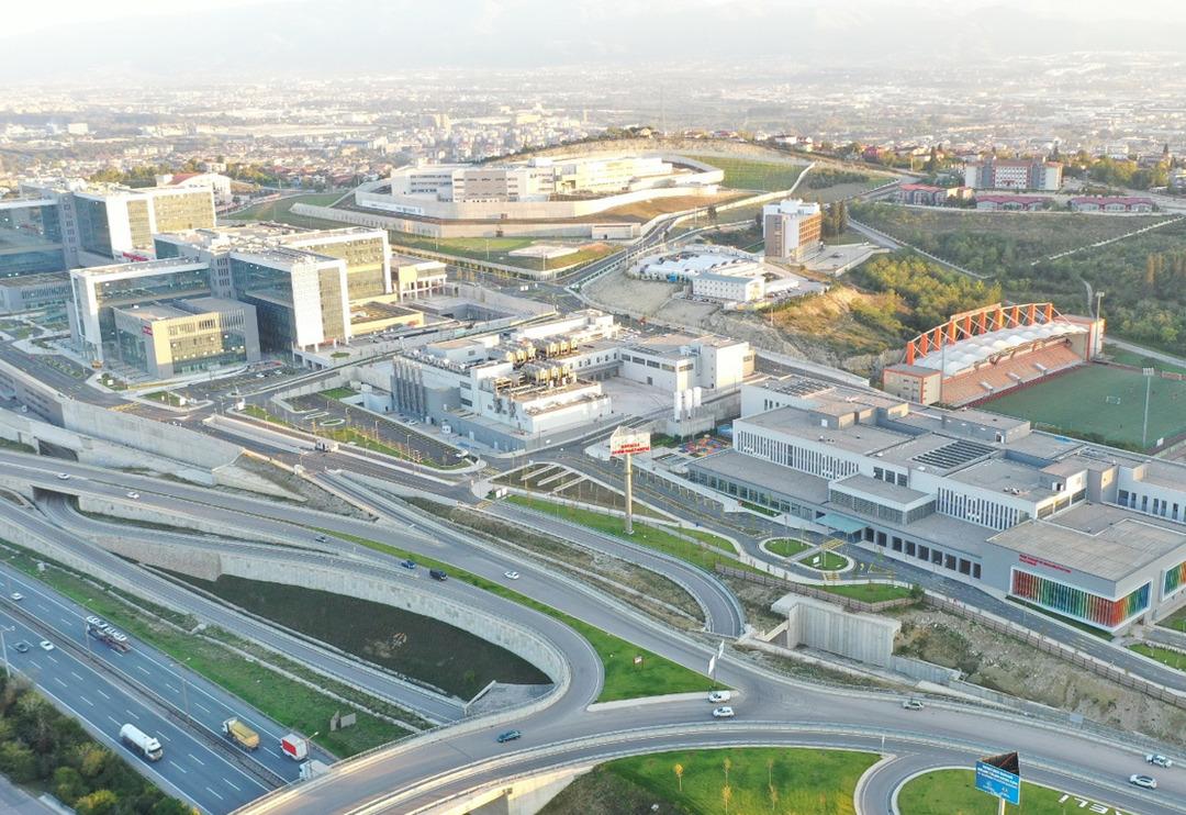 Sağlık Bakanı Koca duyurdu! Kocaeli Şehir Hastanesi a&ccedil;ılıyor... Depreme karşı 1069 sismik izolat&ouml;re sahip olacak