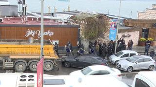 Üsküdar sahilinde yıkım tartışması! Polis bölgede nöbet tutuyor! Kaymakamlık ve İBB'den açıklama