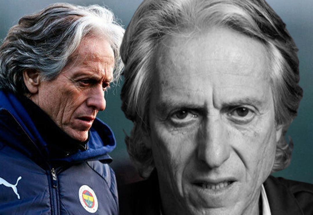 Bu kez Brezilyalılar duyurdu! Fenerbah&ccedil;e'de Jesus gidiyor, yerine başka bir Portekizli geliyor...