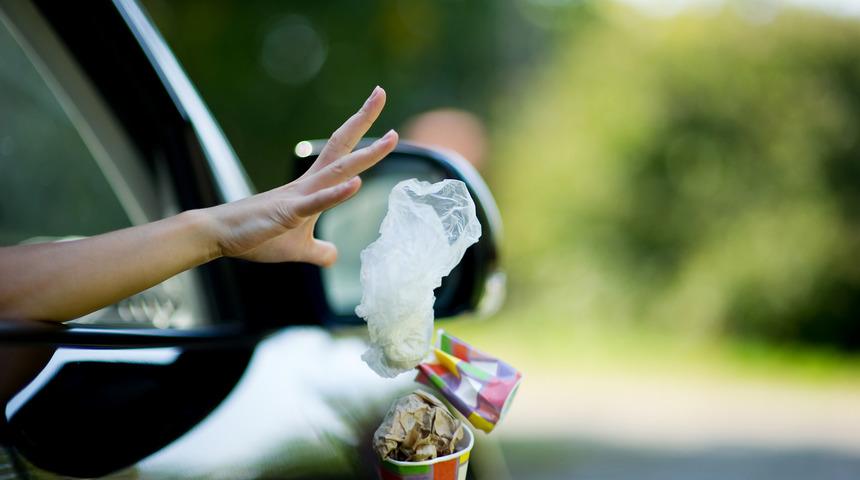 73/b trafik cezası nedir, ceza tutarı ne kadar? 73/b trafik cezası maddesi ihlal konusu nedir, kimlere uygulanır?