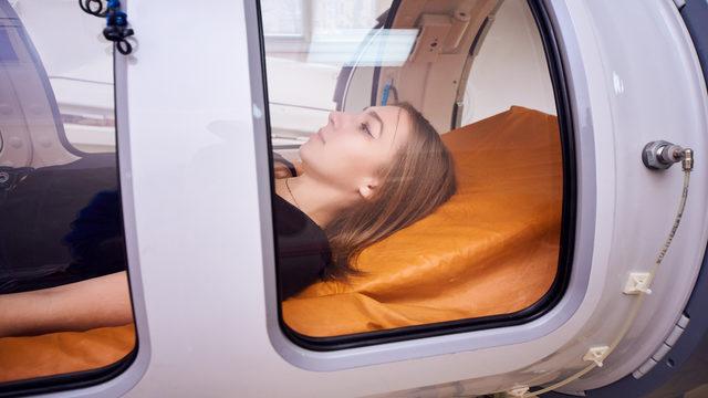 Hiperbarik oksijen tedavisi yan etkileri nedir? Hiperbarik oksijen tedavisi zararlı mı, kimlere uygulanamaz?