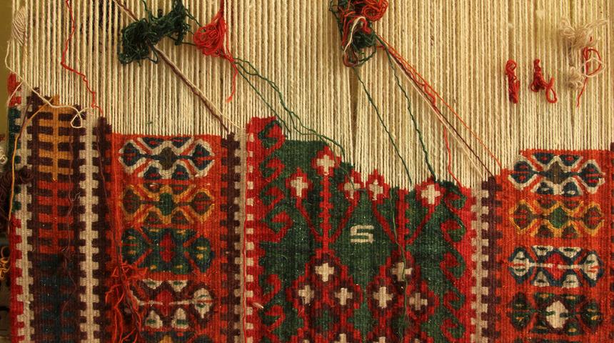 Tapates nedir, ne anlama gelir? Tapates hangi uygarlığa aittir, neyden yapılır? 