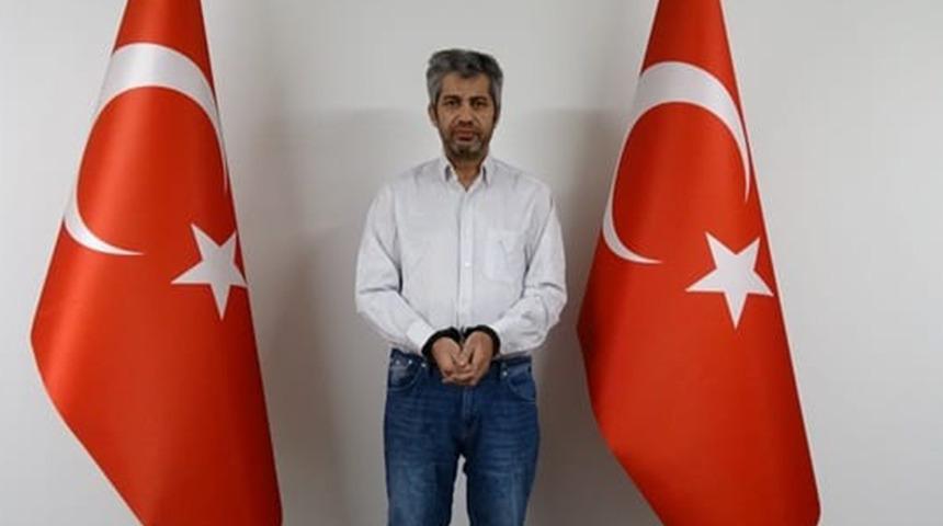 SONDAKİKA | MİT'ten operasyon! FETÖ'nün kritik ismi Mehmet Cintosun Türkiye'ye getirildi