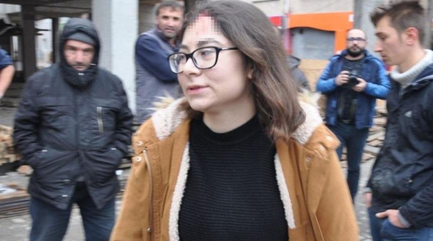 Kaldırımda y&uuml;r&uuml;rken neye uğradığını şaşırdı